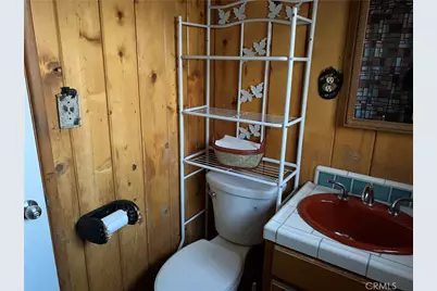 304 Highland, Sugarloaf, CA 92386 - Photo 13