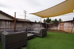 22476 De Berry St, Grand Terrace, CA 92313 - Photo 21