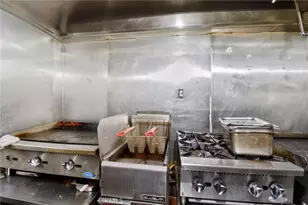 800 W Lincoln Ave, Anaheim, CA 92805 - Photo 17