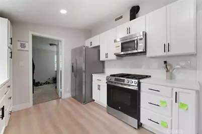 332 S Ramona, Hemet, CA 92543 - Photo 17