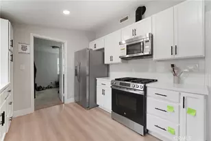 332 S Ramona, Hemet, CA 92543 - Photo 17