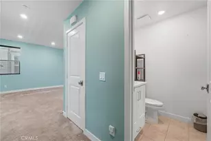 1040 N Anaheim, Anaheim, CA 92801 - Photo 11