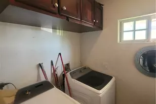 1327 W F, Wilmington, CA 90744 - Photo 13