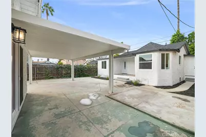 217 E 77th Street, Los Angeles, CA 90003 - Photo 43
