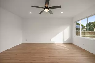 217 E 77th St, Los Angeles, CA 90003 - Photo 17