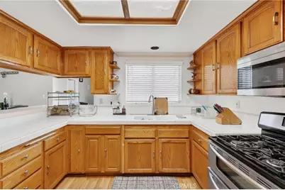 10939 Little Lake, Downey, CA 90241 - Photo 17