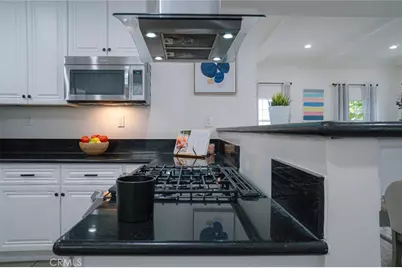 7806 Crenshaw Boulevard, Los Angeles, CA 90043 - Photo 11