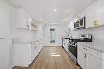 9712 Karmont, South Gate, CA 90280 - Photo 5