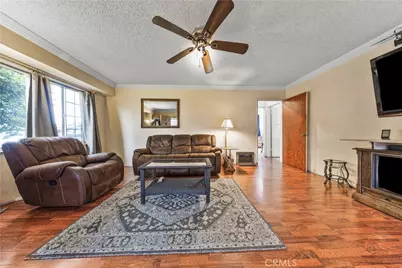 8264 Lankin, Downey, CA 90242 - Photo 5