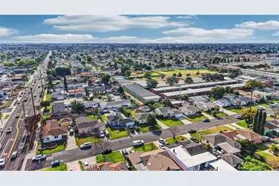 8264 Lankin, Downey, CA 90242 - Photo 41