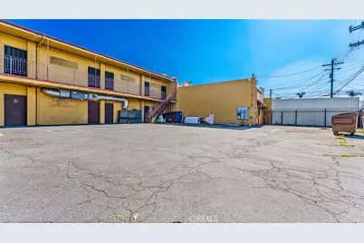 1117 Goodrich, Commerce, CA 90022 - Photo 29