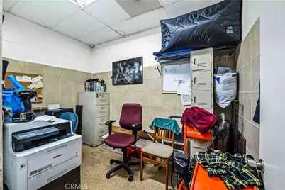 565 S Knott Ave, Anaheim, CA 92804 - Photo 9