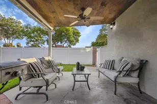 8905 Warvale St, Pico Rivera, CA 90660 - Photo 39