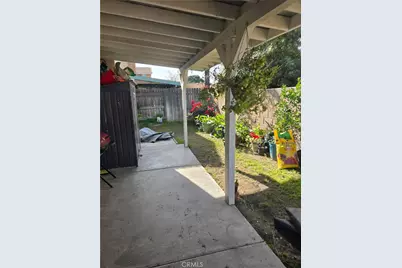 260 Mahogany Avenue, San Jacinto, CA 92582 - Photo 9