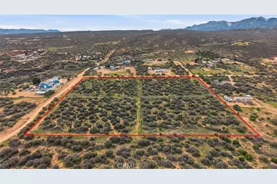 7870 Woodcliff, Phelan, CA 92371 - Photo 1