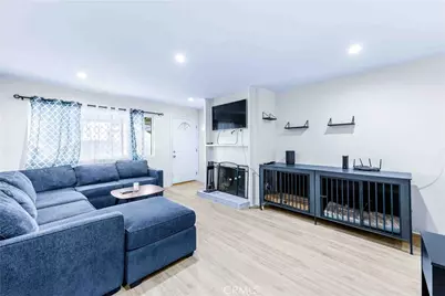 2295 N Tustin #31, Orange, CA 92865 - Photo 3