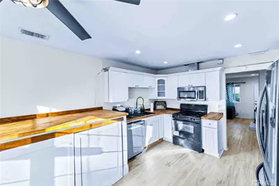 2295 N Tustin #31, Orange, CA 92865 - Photo 17