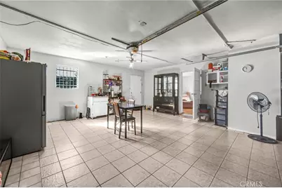 2548 Missouri Avenue, South Gate, CA 90280 - Photo 23