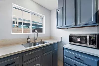 2412 W Raymond, Compton, CA 90220 - Photo 7