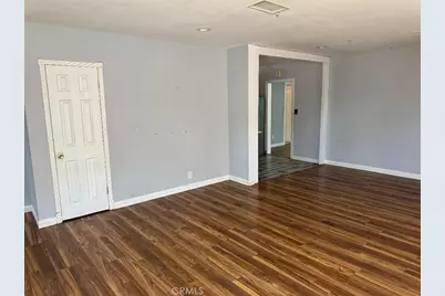 2412 W Raymond, Compton, CA 90220 - Photo 37