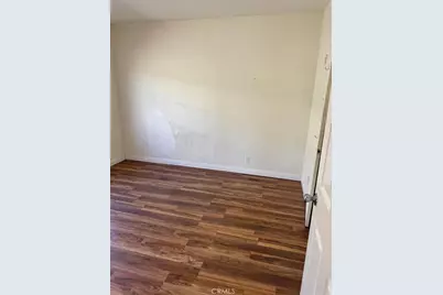 2412 W Raymond, Compton, CA 90220 - Photo 27