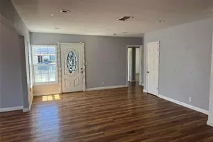 2412 W Raymond, Compton, CA 90220 - Photo 11
