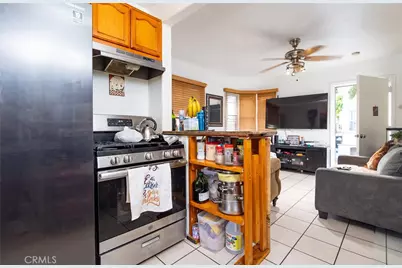 8995 Victoria, South Gate, CA 90280 - Photo 11