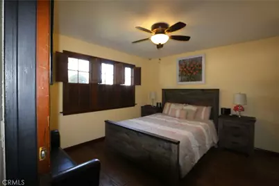 8560 Cherokee Drive, Downey, CA 90241 - Photo 17