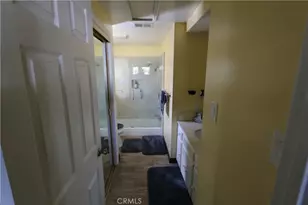 8560 Cherokee Dr, Downey, CA 90241 - Photo 31