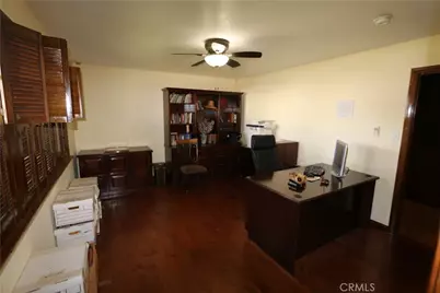 8560 Cherokee Drive, Downey, CA 90241 - Photo 19