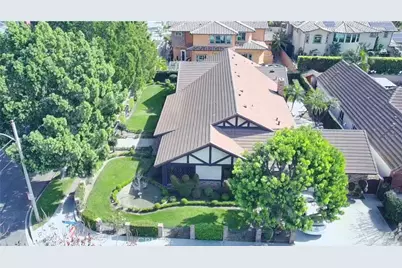 8560 Cherokee Drive, Downey, CA 90241 - Photo 7