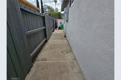 5604 Bloomfield, Simi Valley, CA 93063 - Photo 19