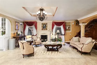 8906 Brock Avenue, Downey, CA 90240 - Photo 7