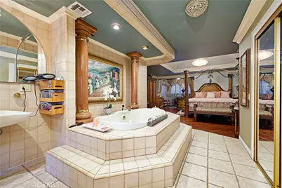 8906 Brock Avenue, Downey, CA 90240 - Photo 37