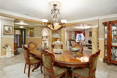 8906 Brock Avenue, Downey, CA 90240 - Photo 11