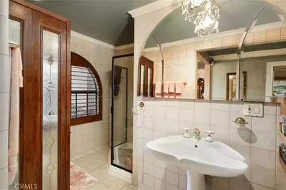 8906 Brock Avenue, Downey, CA 90240 - Photo 37