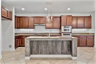 53051 Imperial, Lake Elsinore, CA 92532 - Photo 9