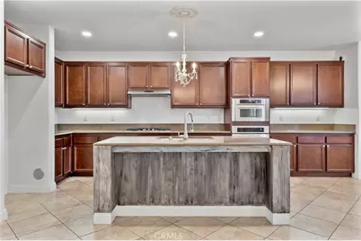 53051 Imperial, Lake Elsinore, CA 92532 - Photo 9