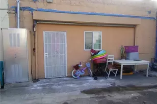 8310 S Broadway, Los Angeles, CA 90003 - Photo 3