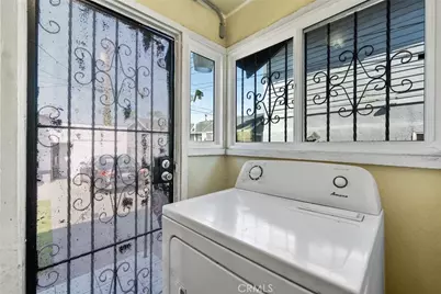 651 W Gage, Los Angeles, CA 90044 - Photo 19