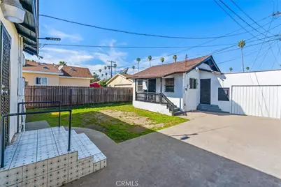 651 W Gage, Los Angeles, CA 90044 - Photo 21