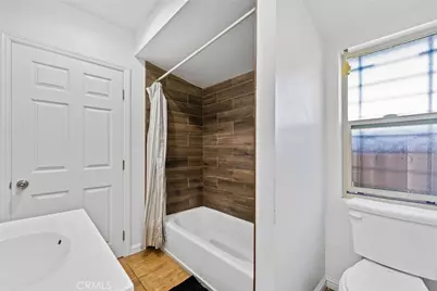 651 W Gage, Los Angeles, CA 90044 - Photo 31