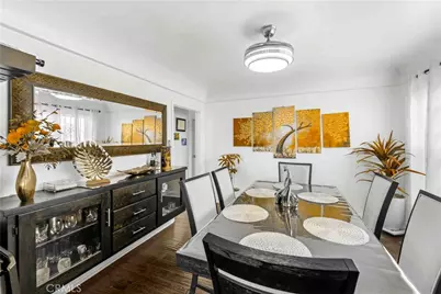 512 W 41st Place, Los Angeles, CA 90037 - Photo 9