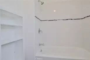 9621 Laurel, Los Angeles, CA 90002 - Photo 13