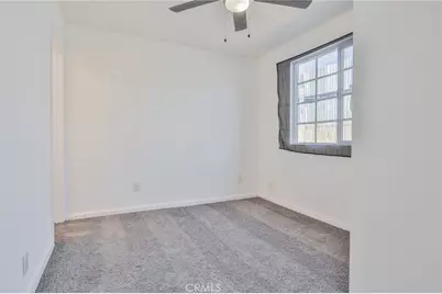 9621 Laurel, Los Angeles, CA 90002 - Photo 15