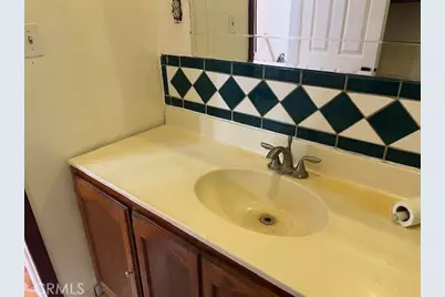 317 E 42nd Pl, Los Angeles, CA 90011 - Photo 21