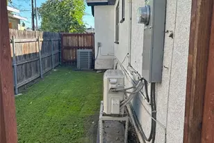 4041 Denker, Los Angeles, CA 90062 - Photo 17