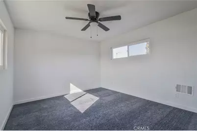 430 W 64th Street, Los Angeles, CA 90003 - Photo 25