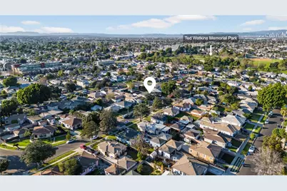 10443 E Zamora Avenue, Los Angeles, CA 90002 - Photo 37