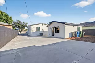 10443 E Zamora Ave, Los Angeles, CA 90002 - Photo 29